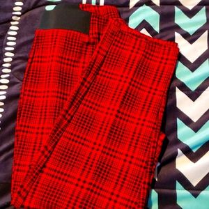 Ladies plaid pant